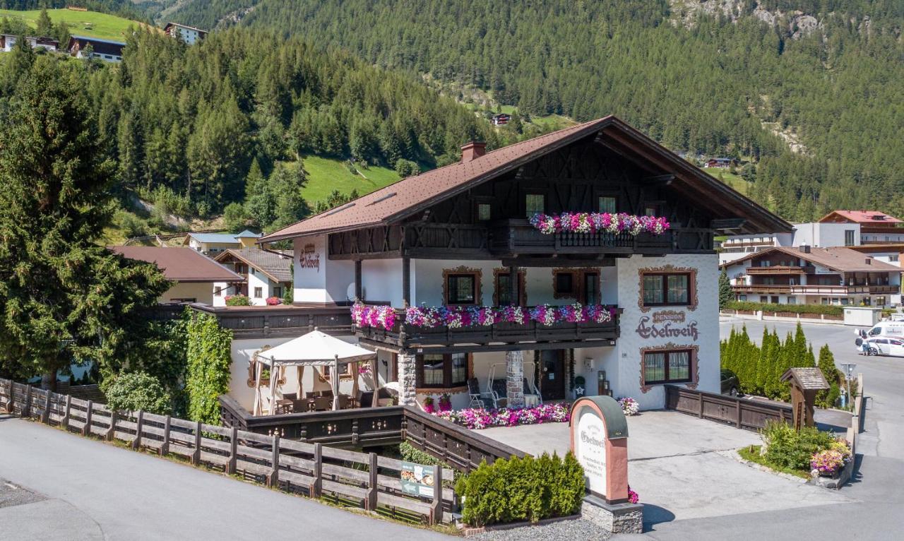 Couette-café Edelweiss Echt-Charmant